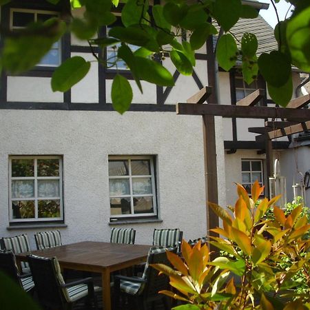 Ferienhaus Haus Am Puetz Винтрих Экстерьер фото