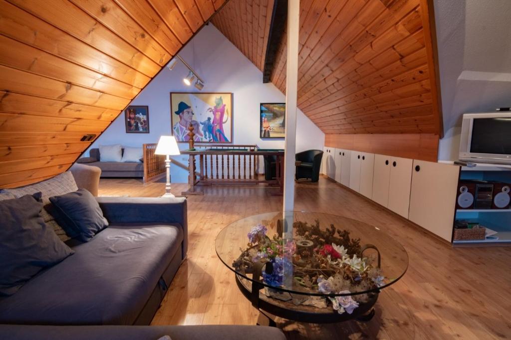 Ferienhaus Haus Am Puetz Винтрих Экстерьер фото